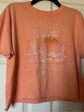 100% Cotten Desert World Tour Short Sleeve Tee - Coral